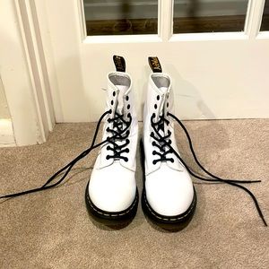 Dr. Martens 1460 Boots. White leather. Size 9.